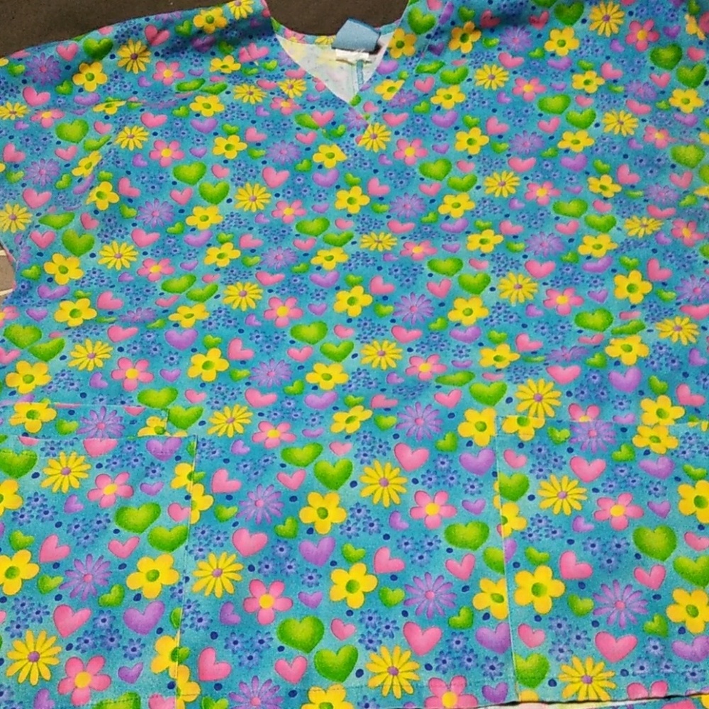 Scrub H.Q. medium scrub top